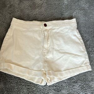Shorts women